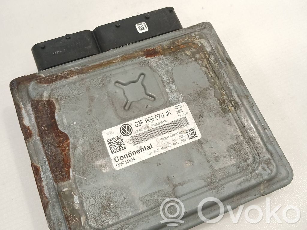 Volkswagen Polo V 6R Engine control unit/module 