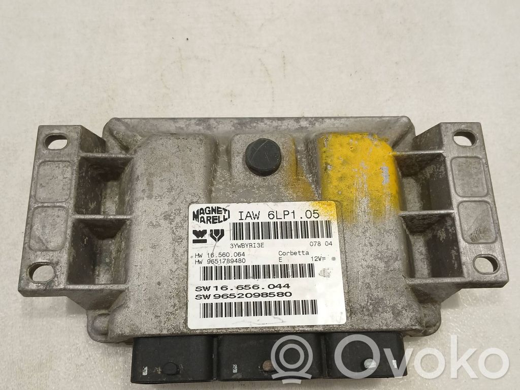 Peugeot 407 Engine control unit/module 