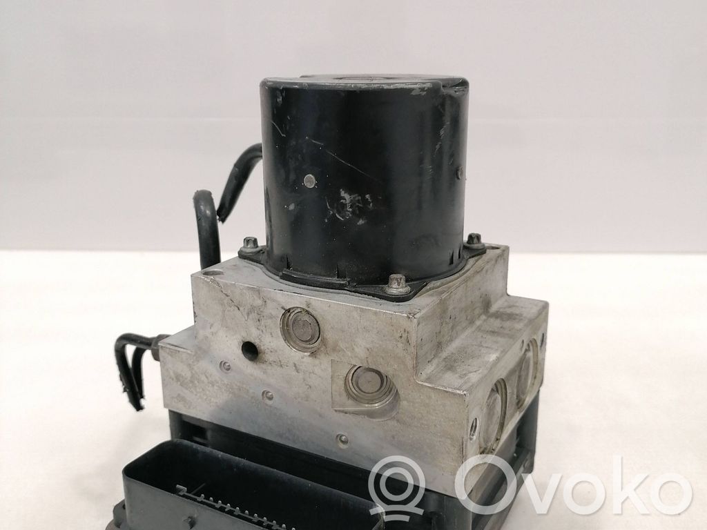 BMW X5 E70 ABS Pump 