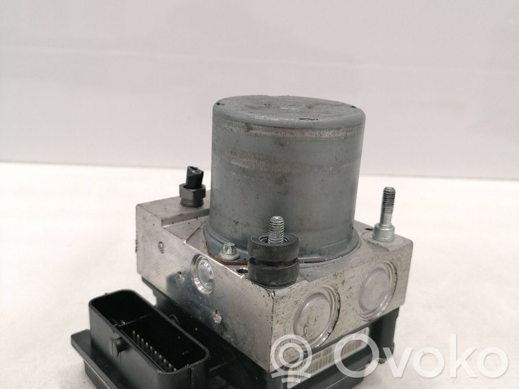 Peugeot 308 SW  ABS Pump 