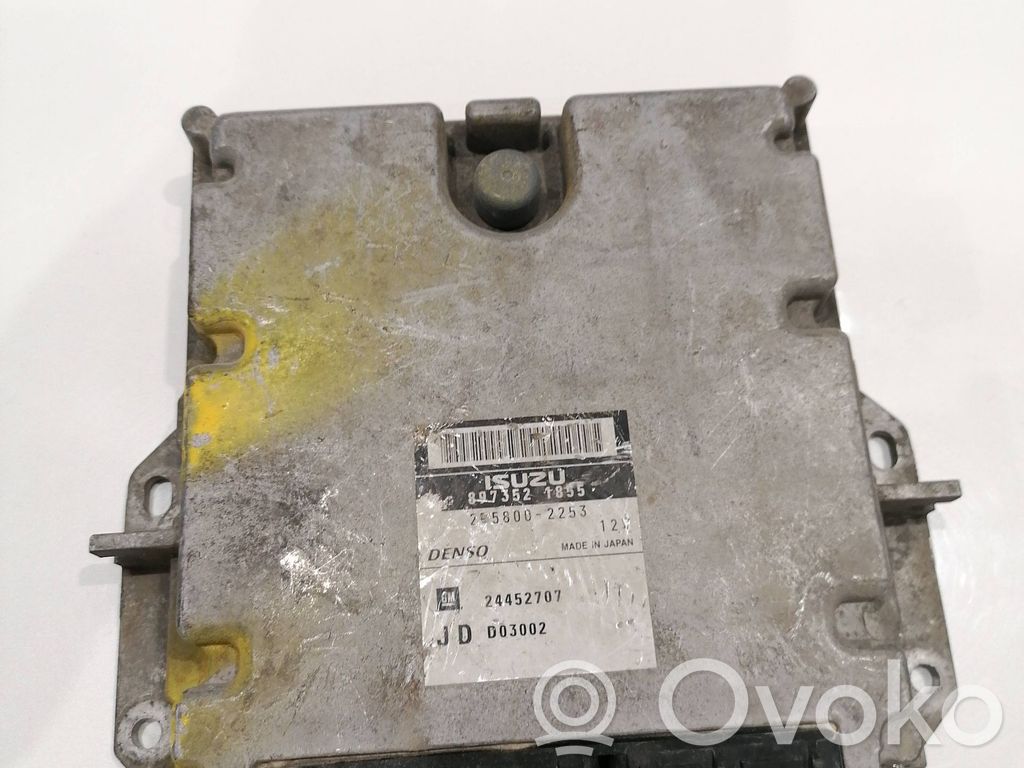 Opel Vectra C Engine control unit/module 