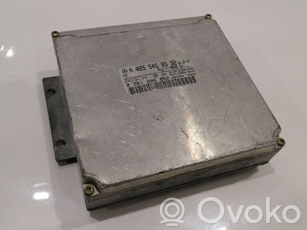 Mercedes-Benz E W210 Engine control unit/module 