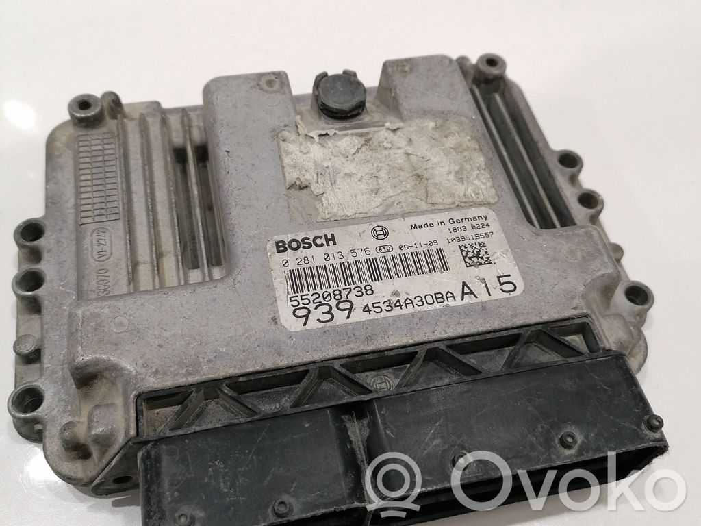 Alfa Romeo 159 Engine control unit/module 