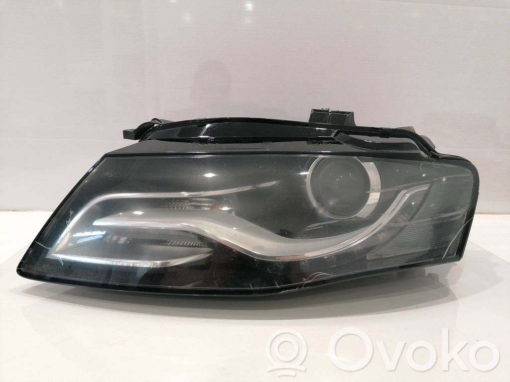 Audi A4 S4 B8 8K Lampa przednia 