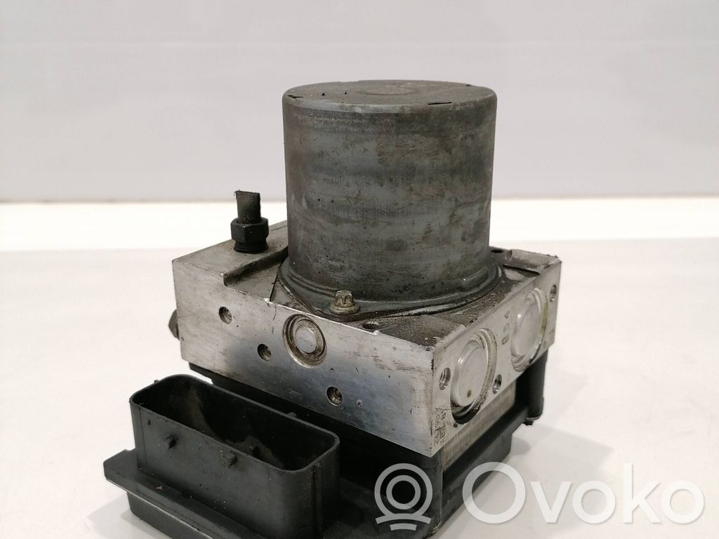 BMW X5 E53 ABS Pump 