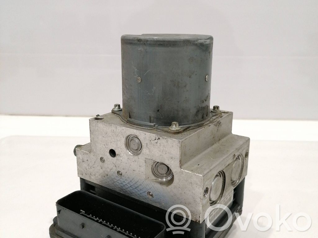 BMW X5 E70 ABS Pump 
