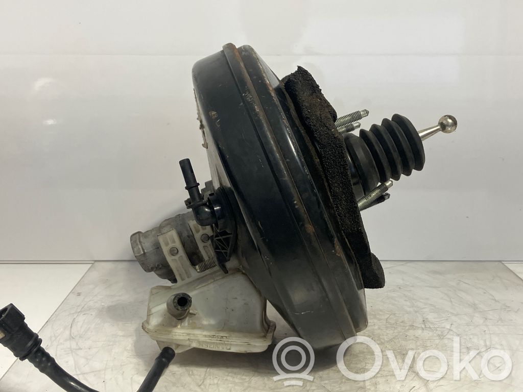 Peugeot 308 Brake booster 