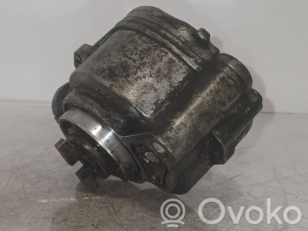 Peugeot 307 Vacuum pump 