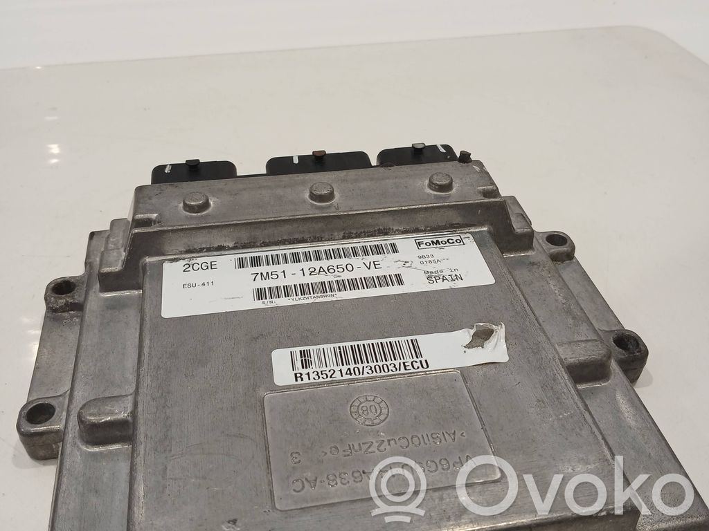 Ford C-MAX I Engine control unit/module 