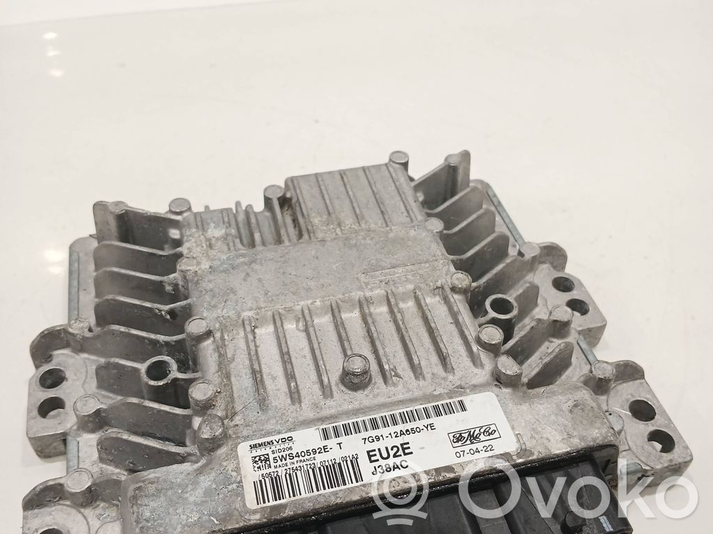 Ford Mondeo MK IV Engine control unit/module 