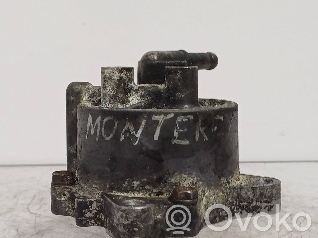Opel Monterey Bomba de vacío 