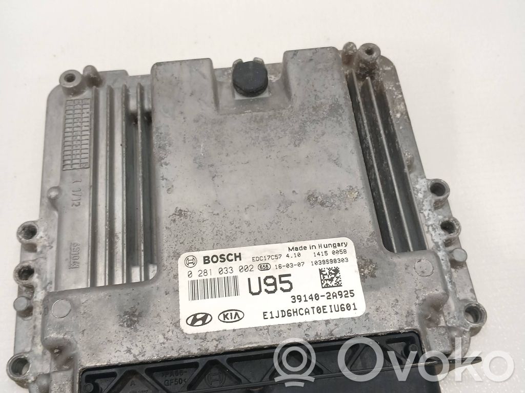 KIA Ceed Engine control unit/module 