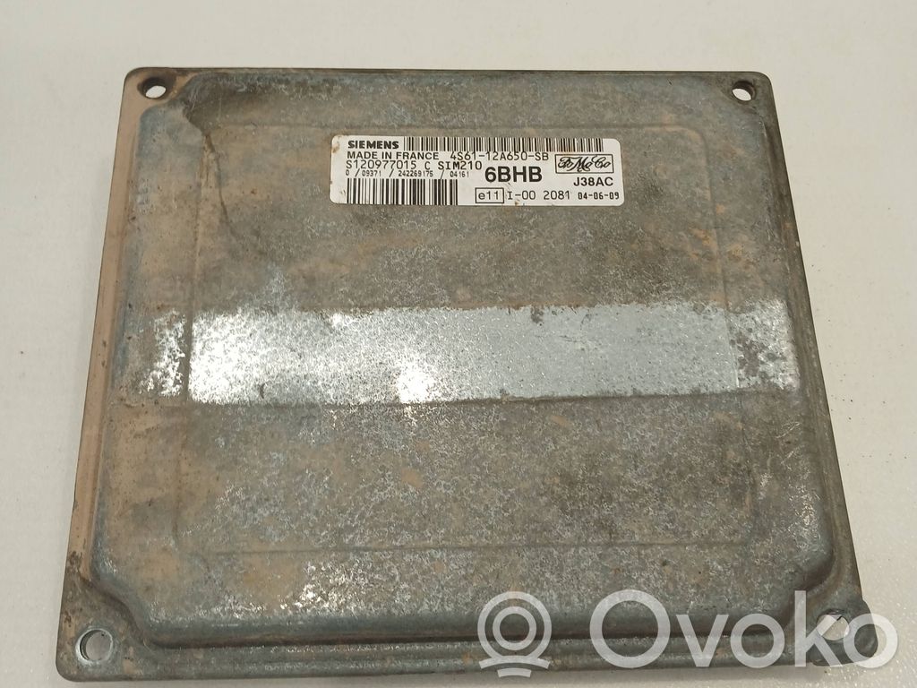 Ford Fiesta Engine control unit/module 