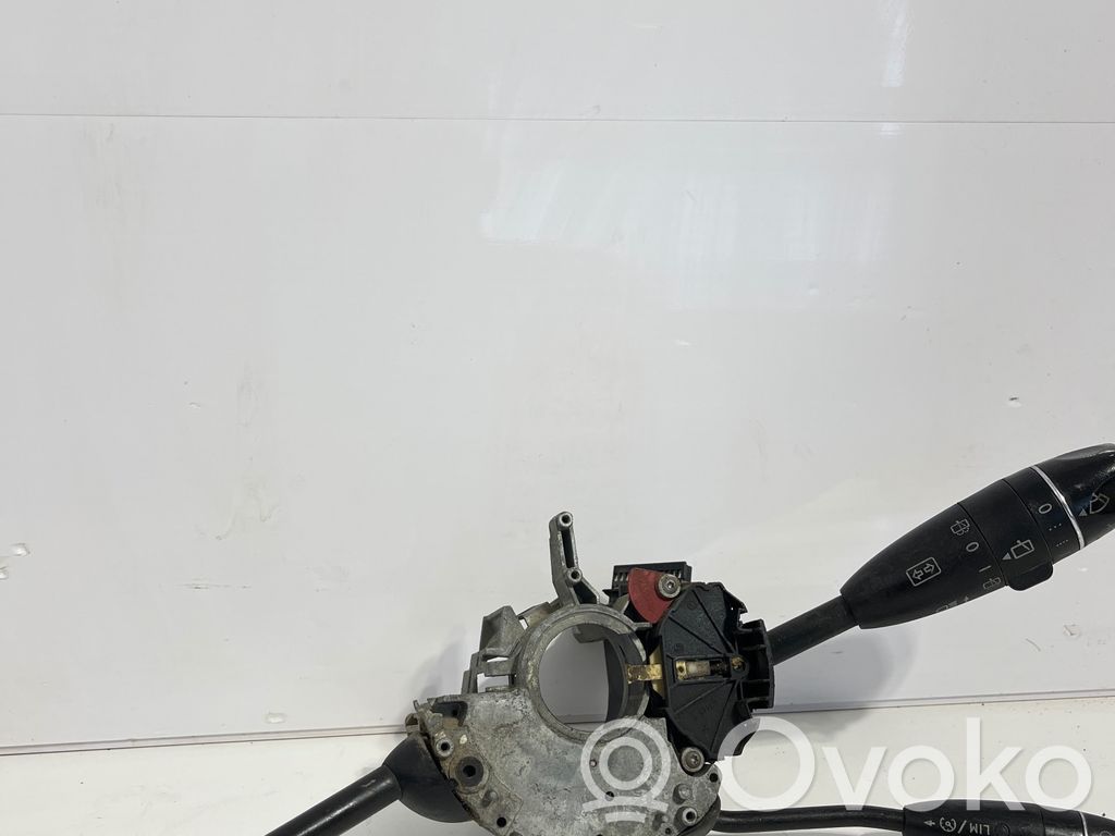 Mercedes-Benz R W251 Interruptor/palanca de limpiador de luz de giro 