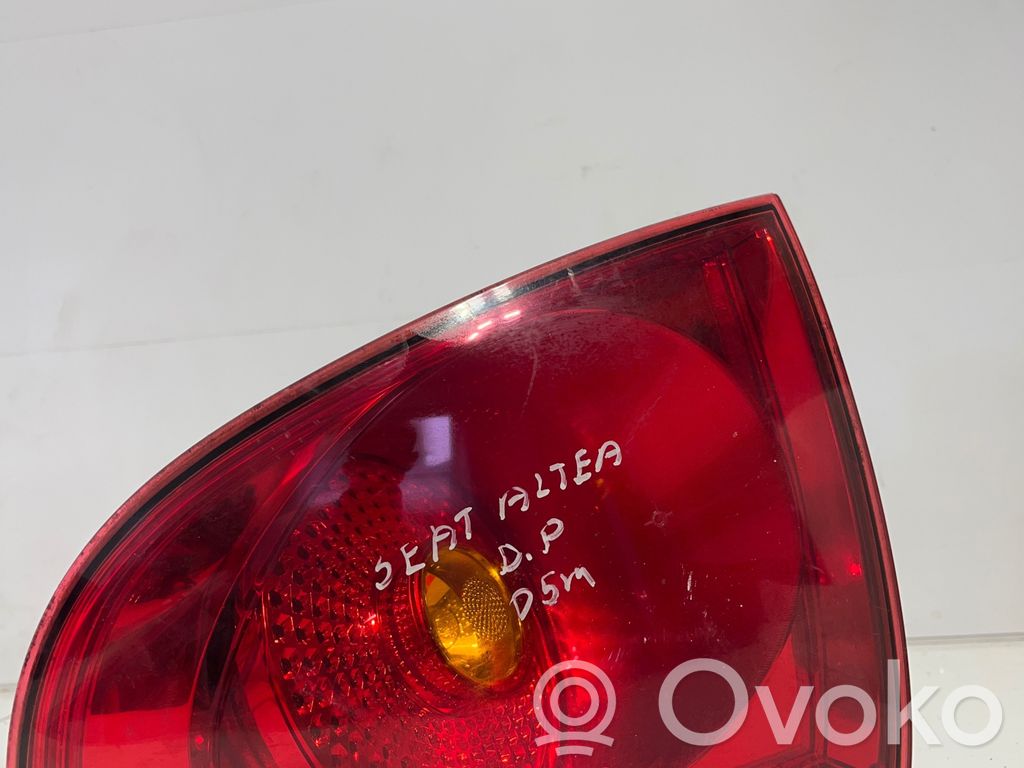Seat Altea Aizmugurējais lukturis virsbūvē 