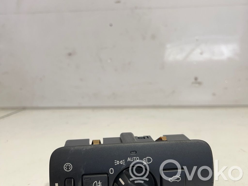 Volvo V40 Comutator lumini 
