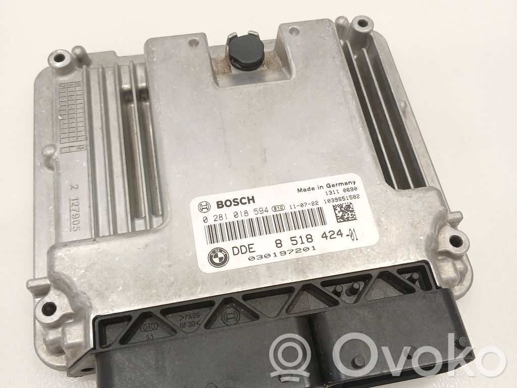 BMW 1 F20 F21 Dzinēja vadības bloks 