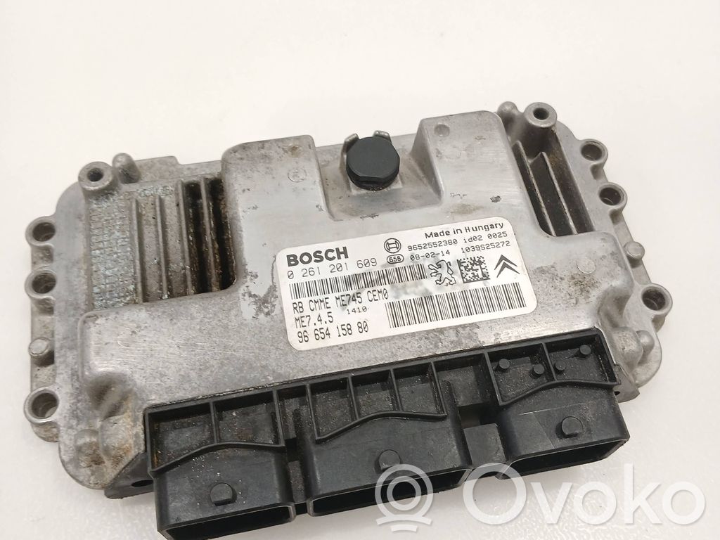 Citroen C4 I Variklio valdymo blokas 