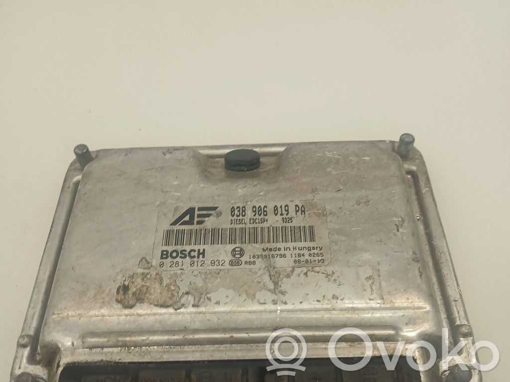 Volkswagen Sharan Engine control unit/module 