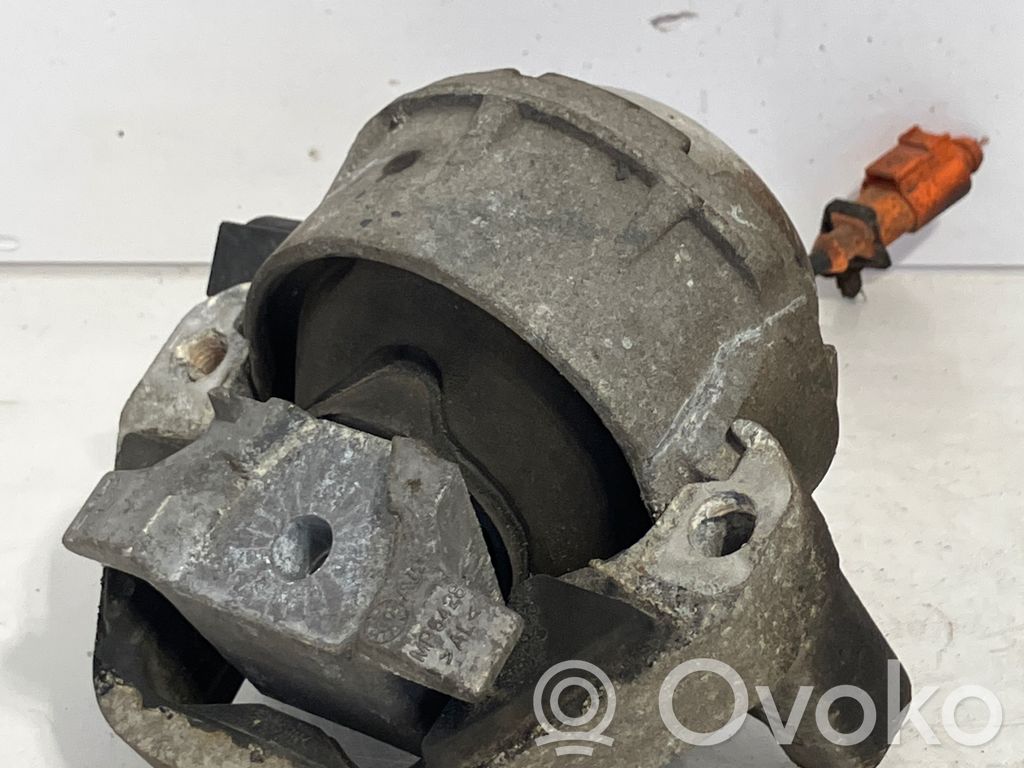 Audi A6 S6 C7 4G Engine mount bracket 