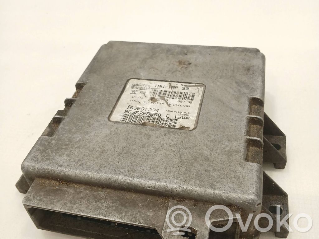 Peugeot 206 Engine control unit/module 
