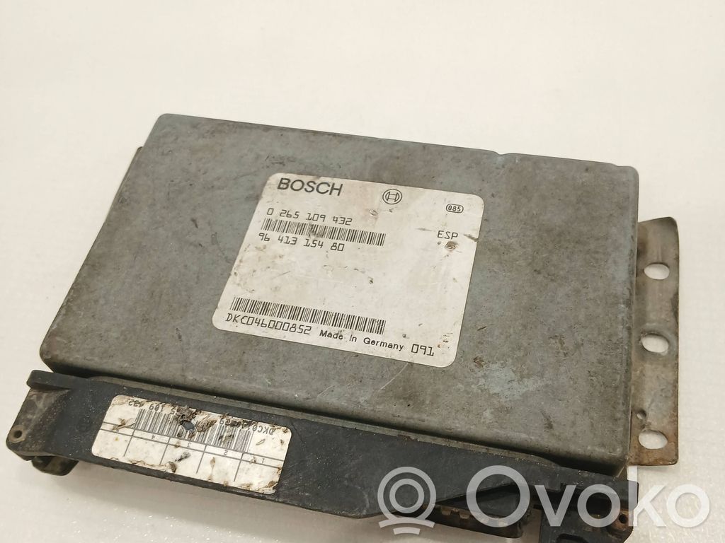 Peugeot 607 ABS control unit/module 