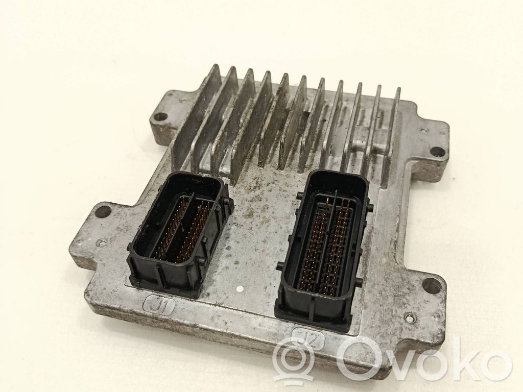 Opel Meriva B Engine control unit/module 
