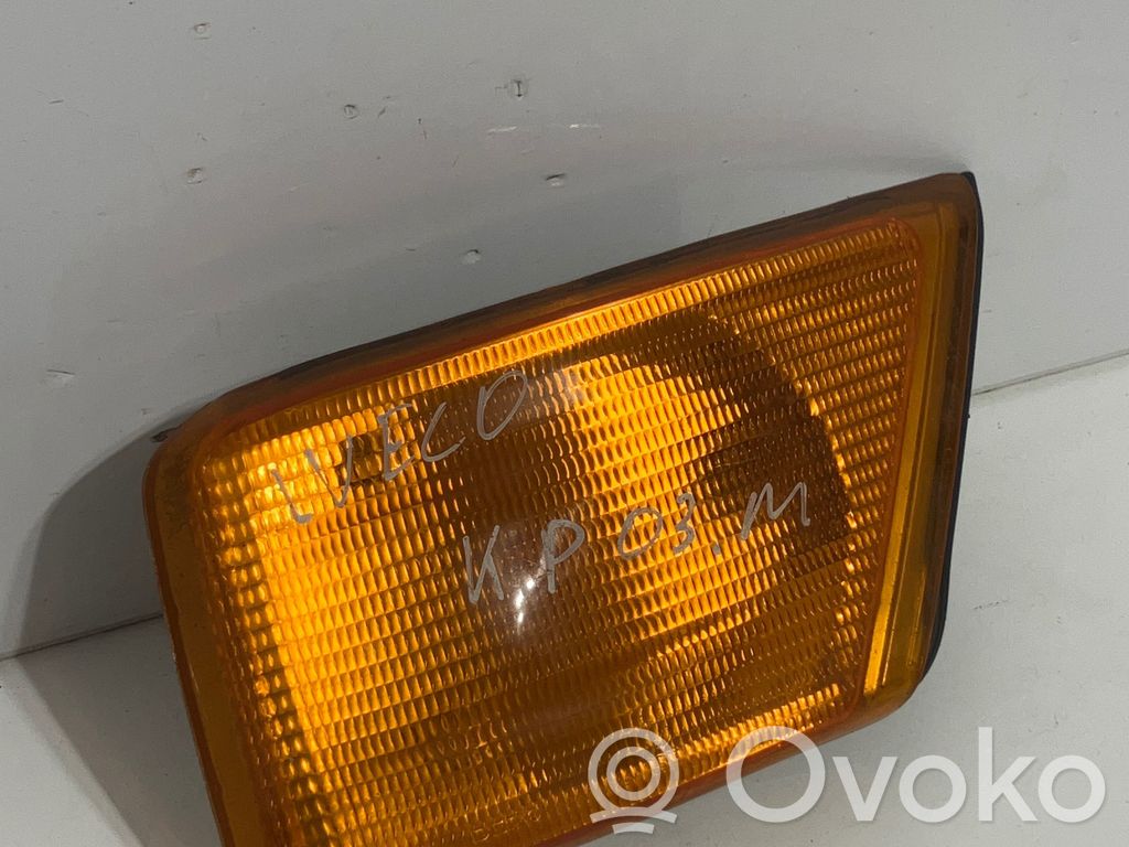Iveco Daily 35 - 40.10 Frontblinker 