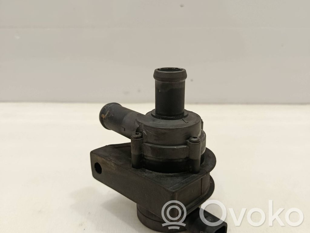Volkswagen Touran I Cirkuliacinis el. siurbliukas 