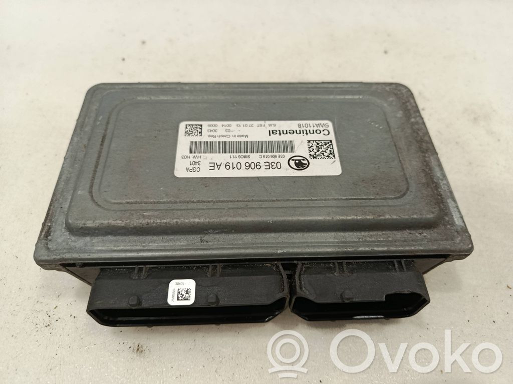 Skoda Fabia Mk2 (5J) Engine control unit/module 