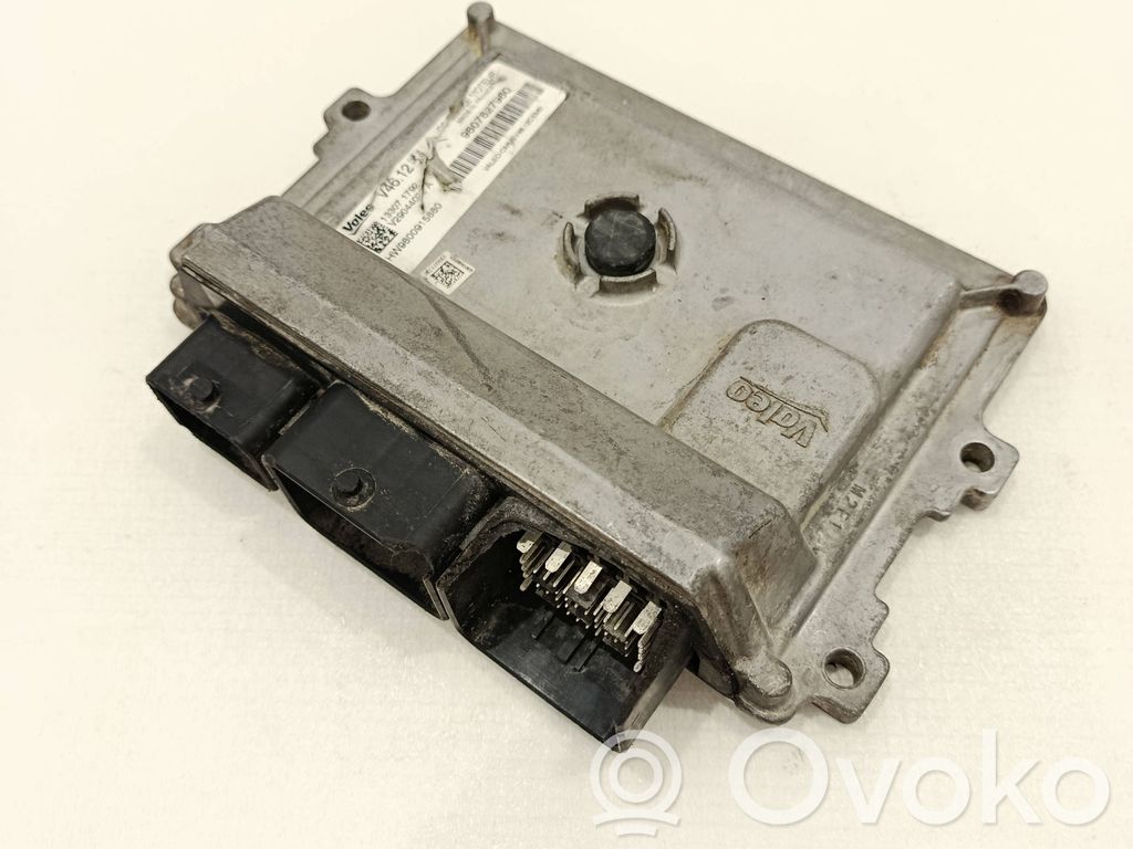 Peugeot 2008 I Engine control unit/module 