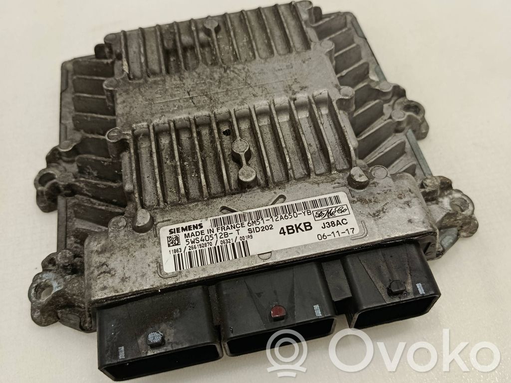 Ford Focus Engine control unit/module 