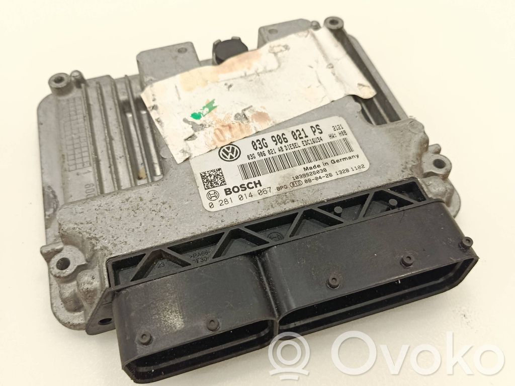 Volkswagen PASSAT B6 Engine control unit/module 