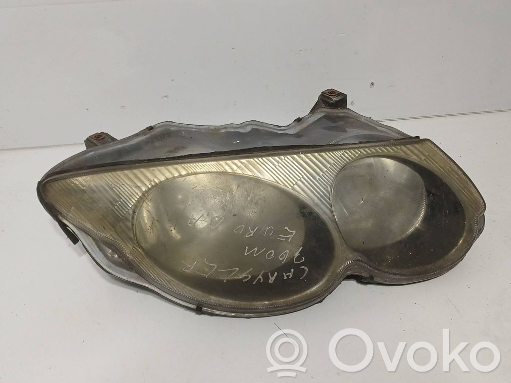 Chrysler 300M Lampa przednia 