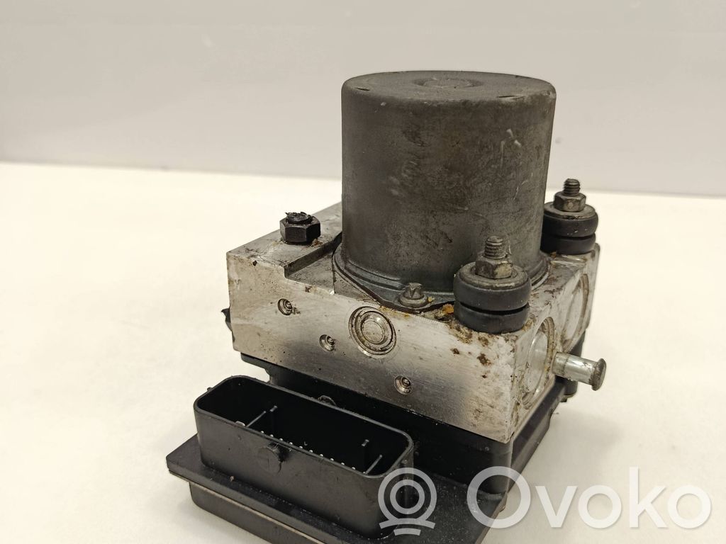 Audi A4 S4 B7 8E 8H ABS Pump 