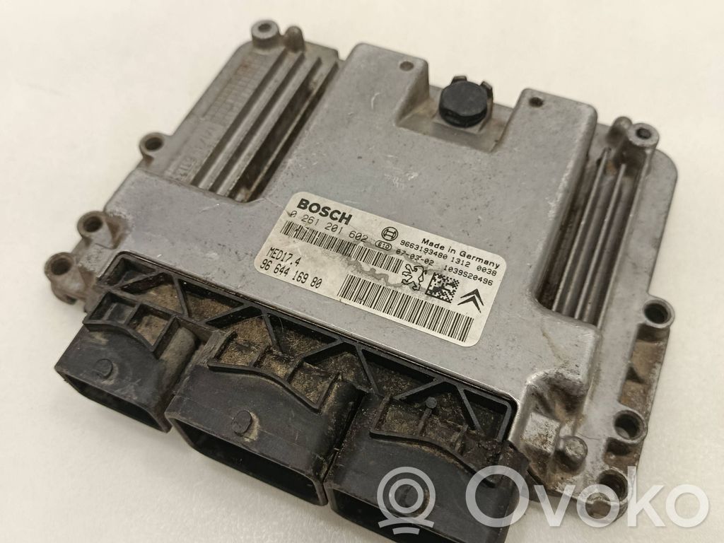 Peugeot 207 Engine control unit/module 