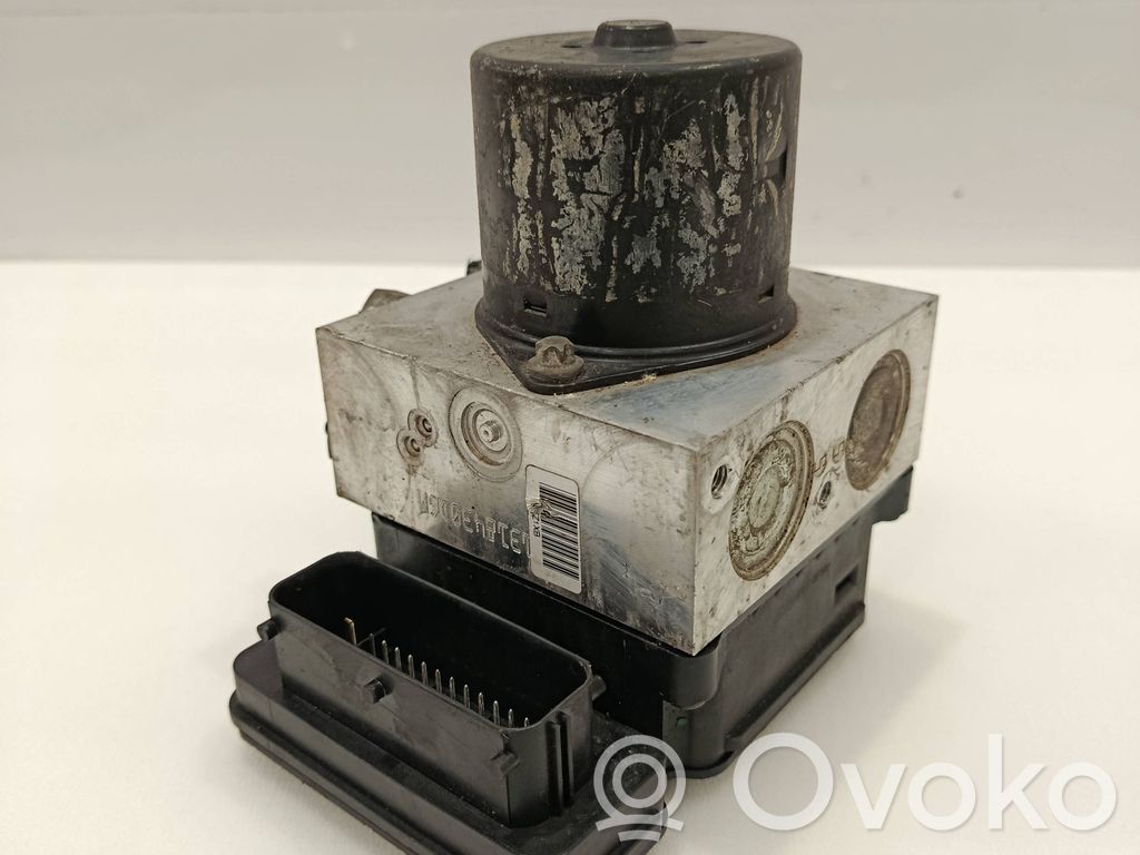 Opel Insignia A ABS bloks 