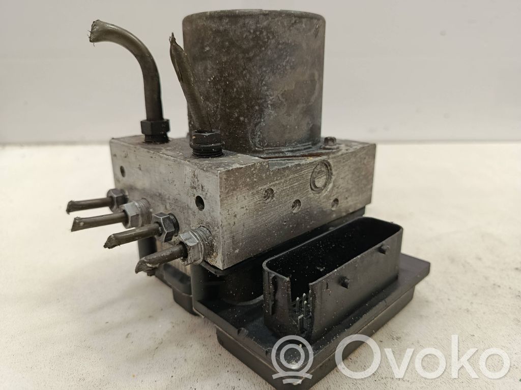 BMW 5 E60 E61 ABS bloks 