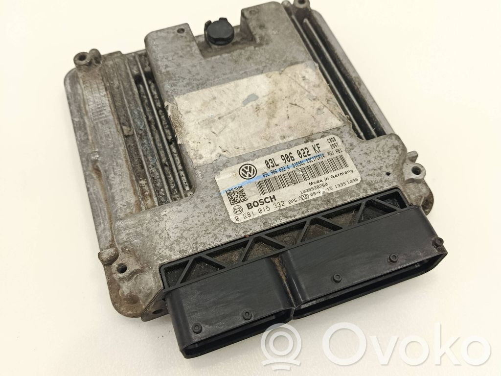 Volkswagen Golf V Engine control unit/module 