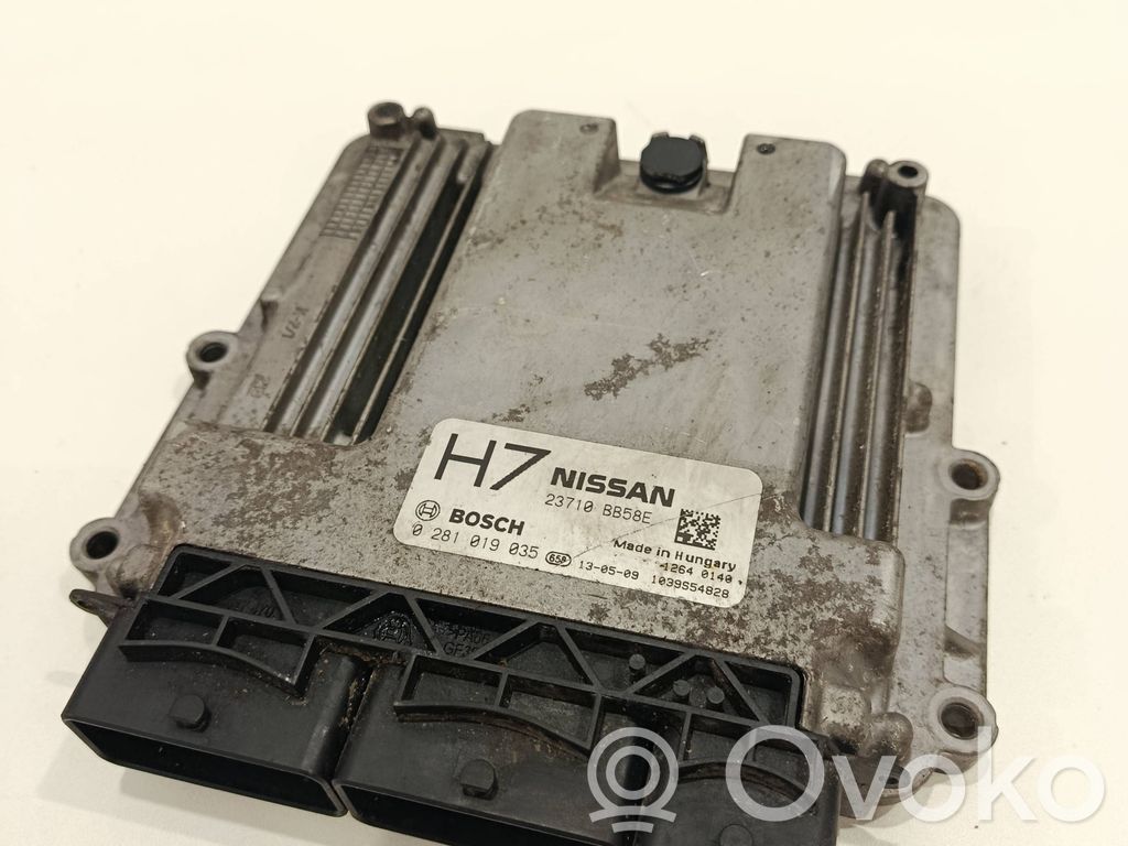 Nissan Qashqai Engine control unit/module 