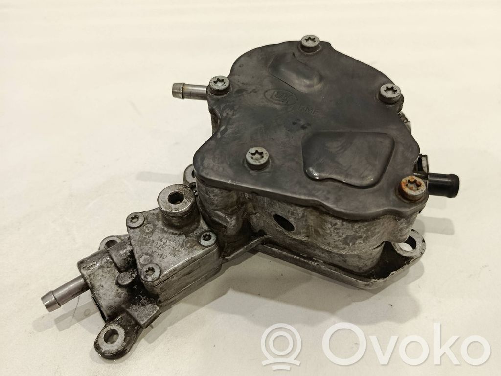 Volkswagen Golf V Fuel injection high pressure pump 