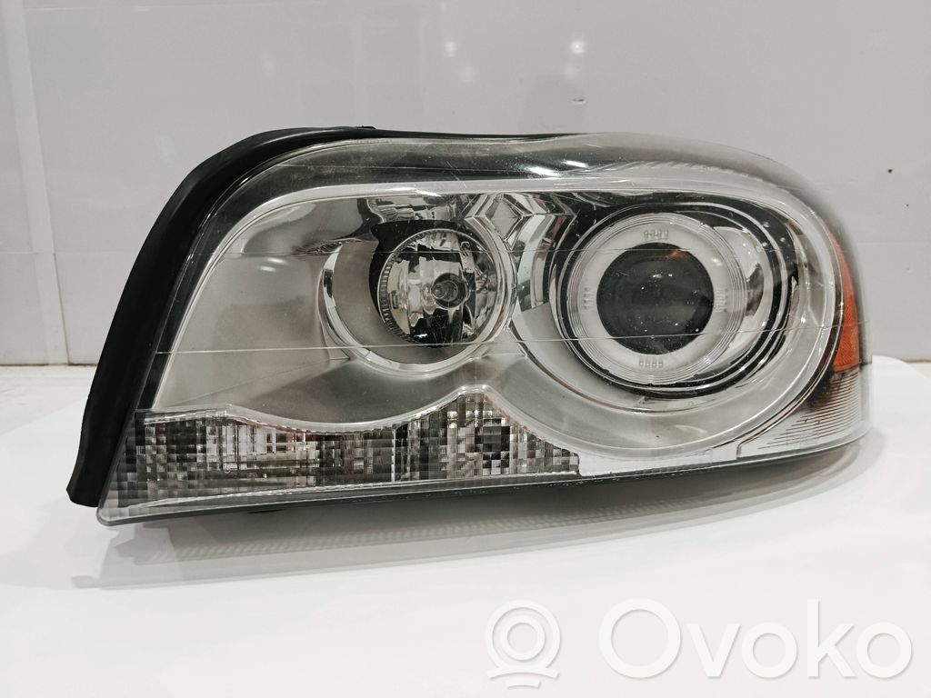 Volvo XC90 Scheinwerfer 