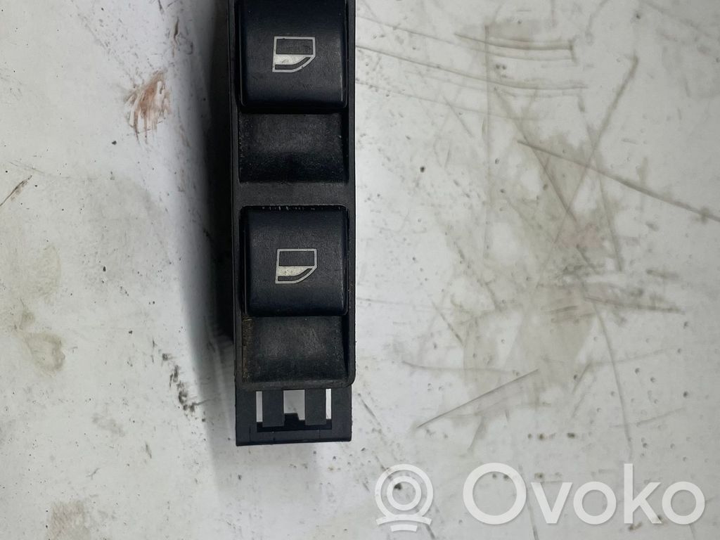 Electric window control switch   61318381514