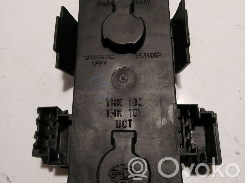 Volvo 960 Aizmugures spuldzes vāka turētājs 