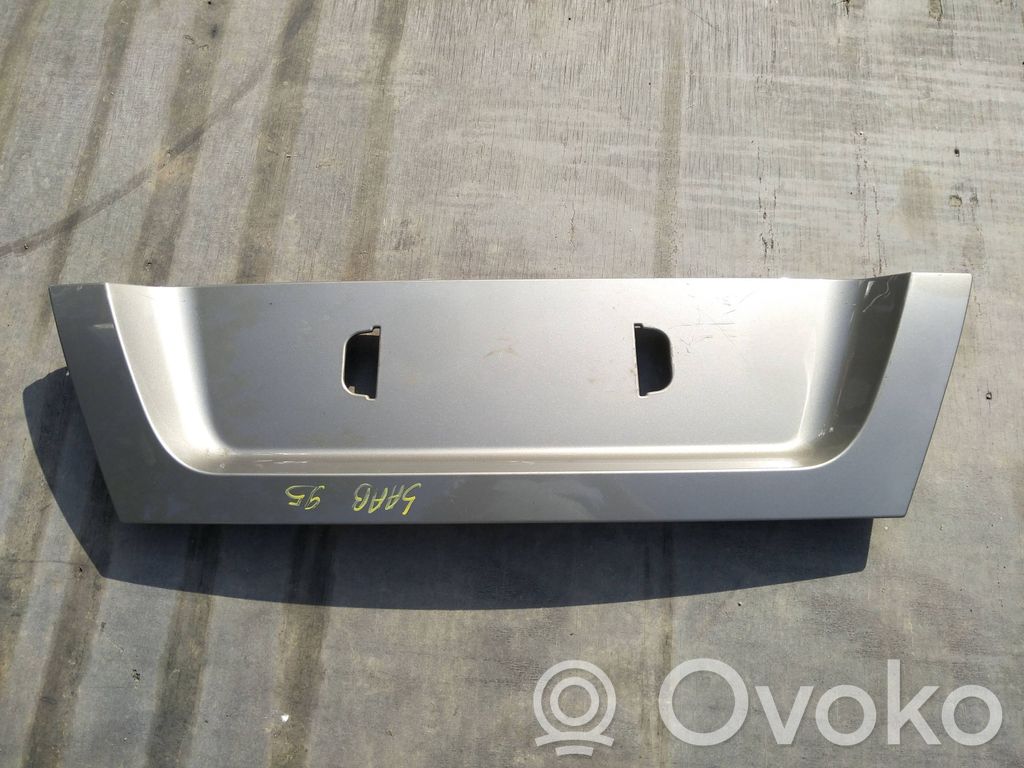 Saab 9-5 Tailgate trim 