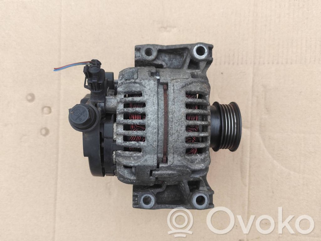 Opel Signum Ģenerators 