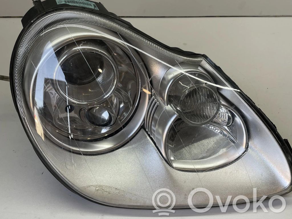 Porsche Cayenne (9PA) Lampa przednia 