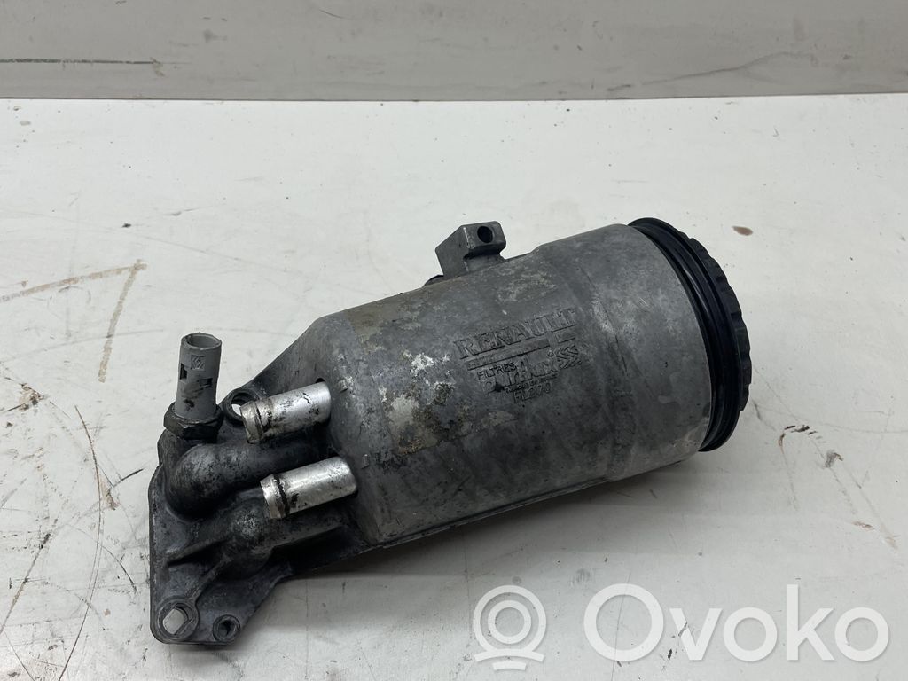 Öljynsuodattimen kannake   FL270