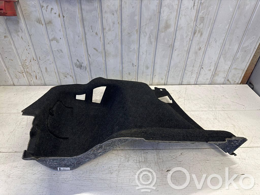 Trunk/boot side trim panel   7010339