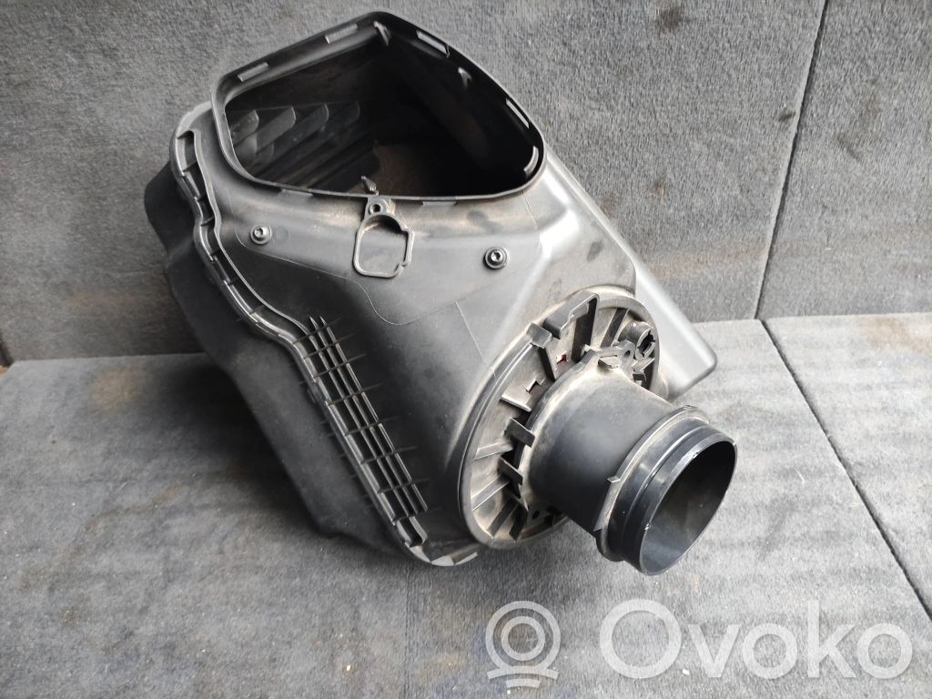 Obudowa filtra powietrza   4G0133838E,70376853,059906461Q